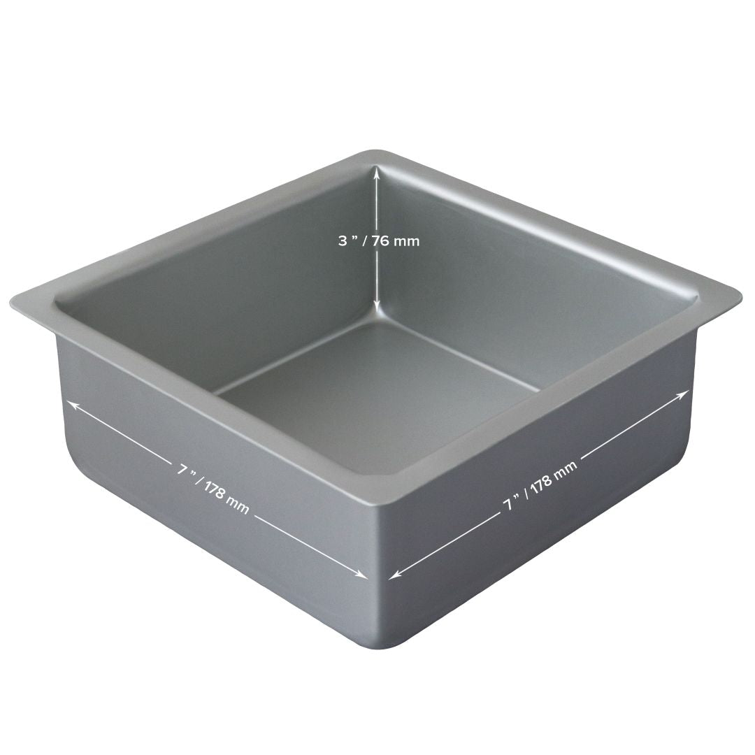 Square Cake Pan 7x7x3in (18x18x7cm)
