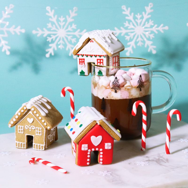 Mini Gingerbread House Mug Hugger Set 3pc