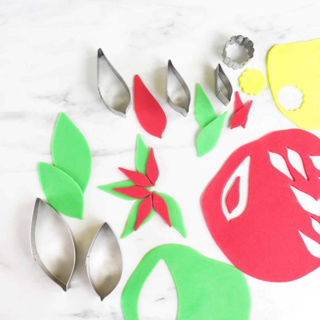 Poinsettia Cutter Set 6pc